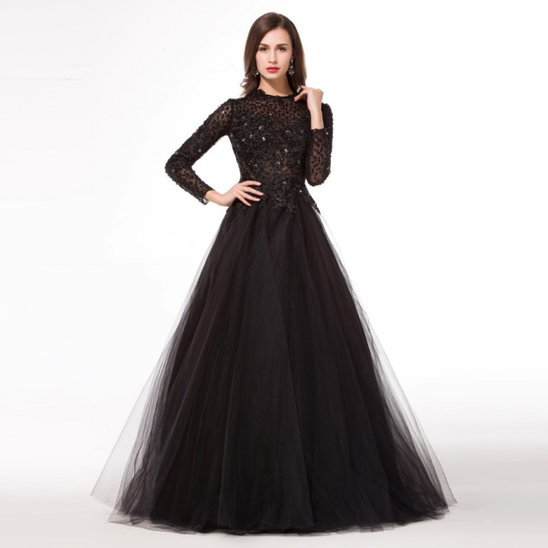Choose Your Best Evening Gowns for a Perfect Look | StylesWardrobe.com