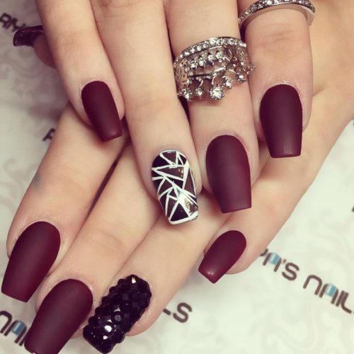 28 Classy Burgundy Nails Designs That You Should Try