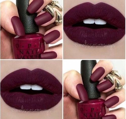 Burgundy makeup matte nails with same lipstick